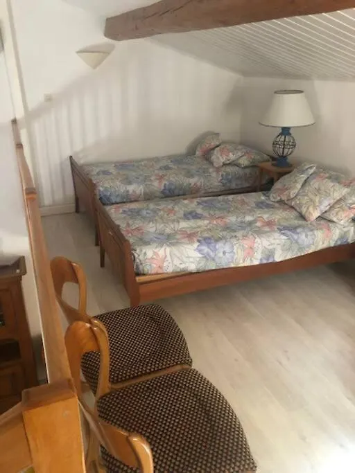 Propriete Avec Deux Logements Forcalqueiret 0*,  Francie