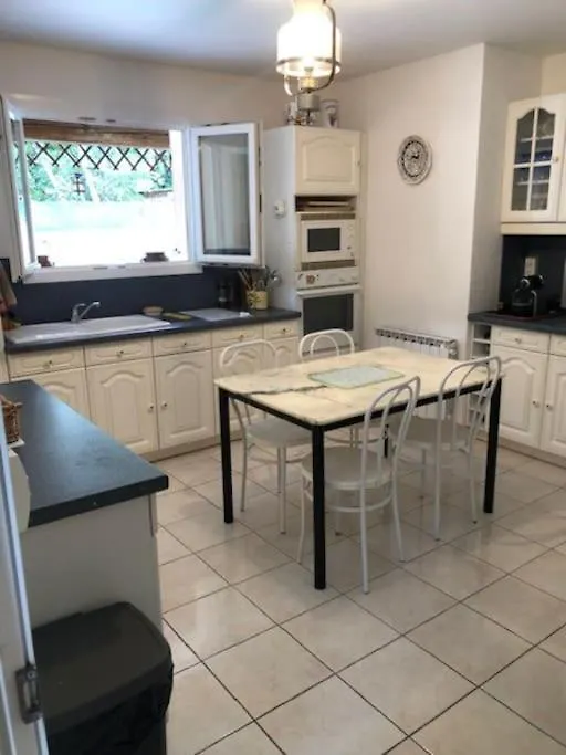 Propriete Avec Deux Logements Forcalqueiret 0*,  Francie